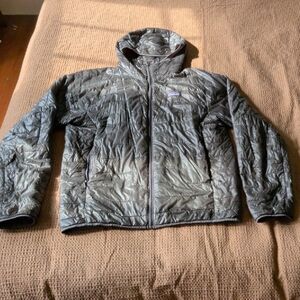 Patagonia Metallic Gray Puffer Jacket